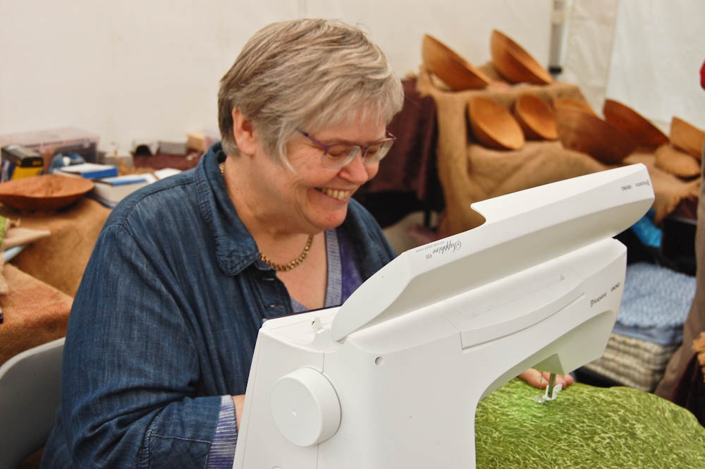 Hanne Vedel Hestbæk - Kunstwerke mit der Nähmaschine