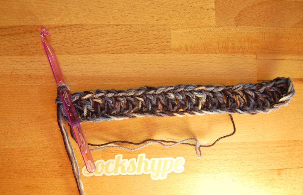 Loop häkeln, erste Reihe Stäbchen