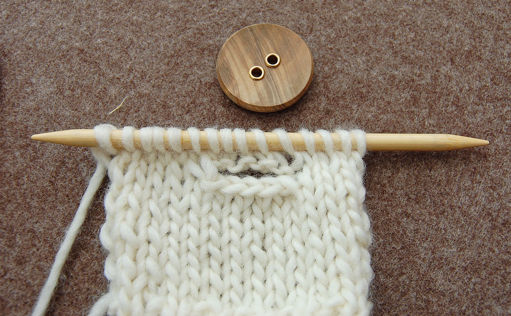 Knopflöcher stricken
