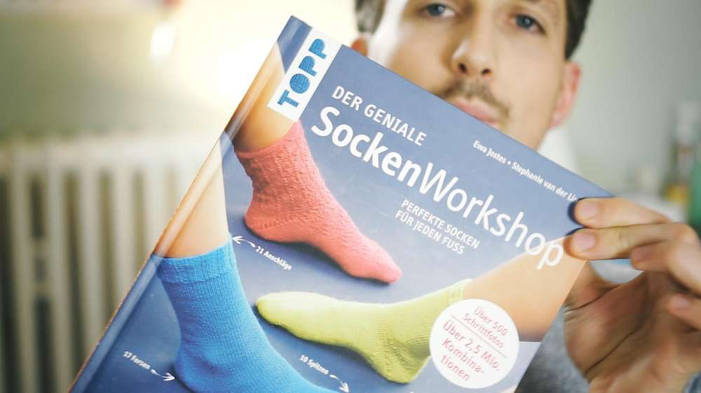 Handarbeitsbücher - mit dem genialen Sockenworkshop zu perfekten Socken für jeden Fuß