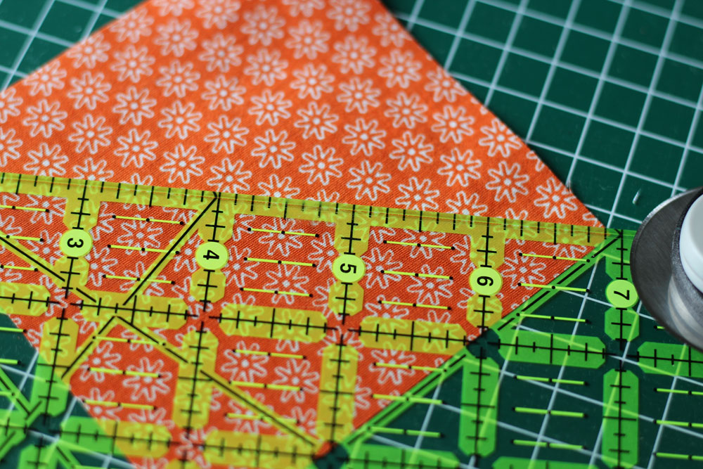 6 Köpfe 12 Blöcke Juli, Quilt-Along, Snail's Trail