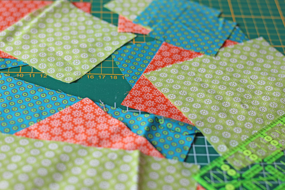 6 Köpfe 12 Blöcke Juli, Quilt-Along, Snail's Trail