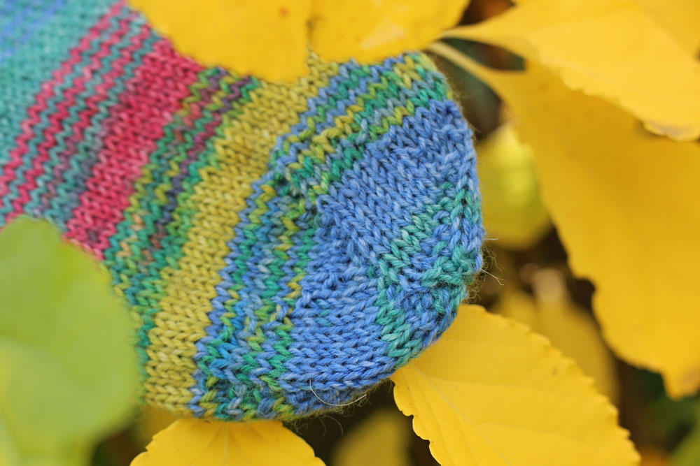 shadow-wrap-ferse - Socken stricken mit der Shadow-Wrap-Ferse im CraSy-Style - photo Shadow-Wrap-Ferse - Schleudersternpitze2