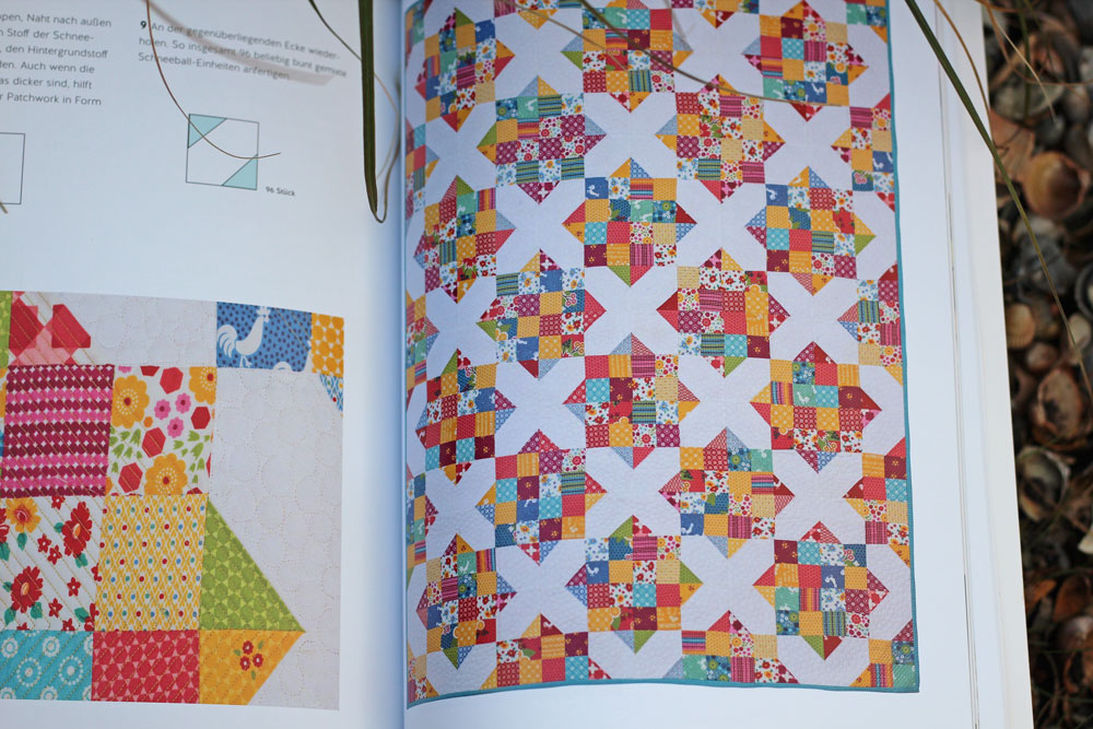 Buch Jelly Roll Quilts - Jeder Quilt im Buch wird vollständig abgebildet.