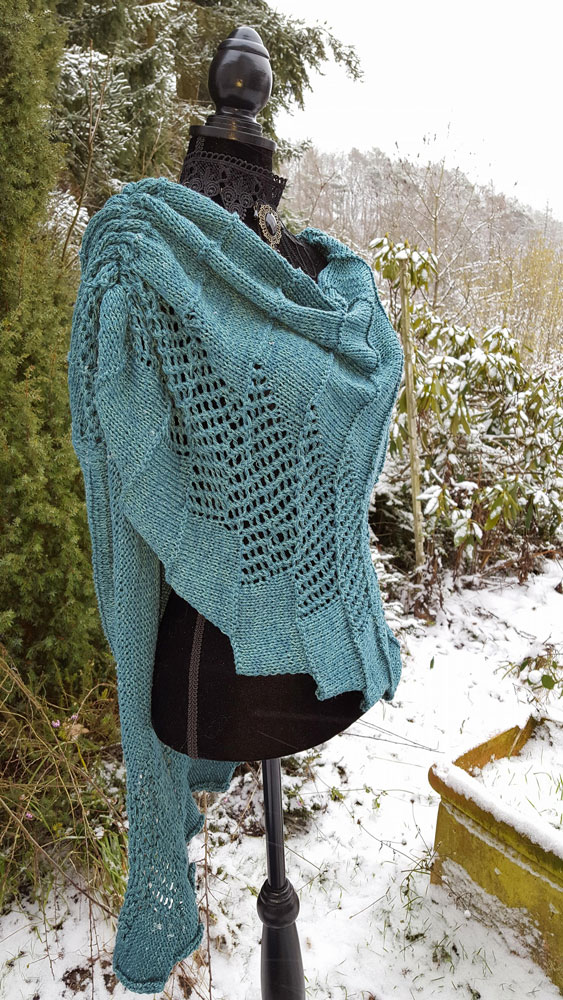 Knit-Along, Toga of Thrones