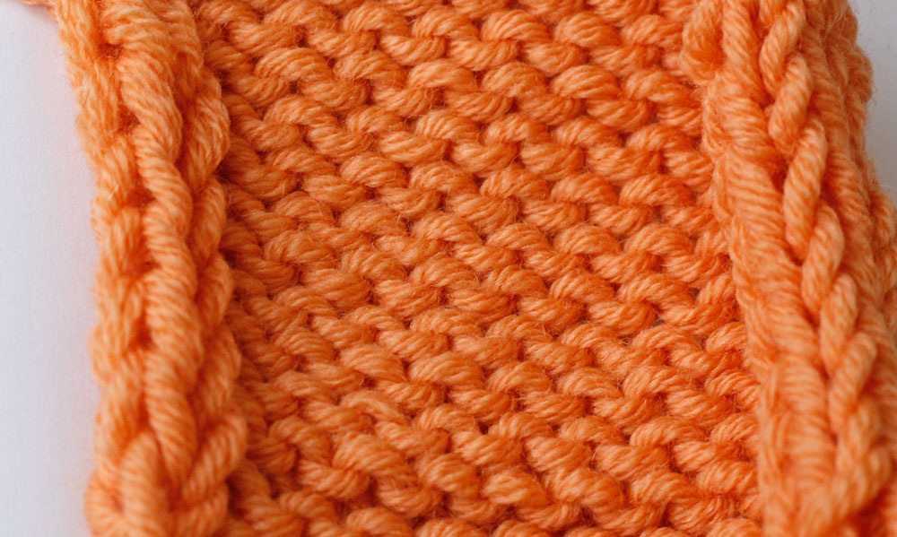 Randmaschen stricken: Der I-Cord-Rand ist dick und voluminös