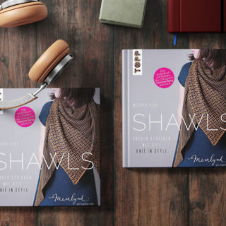 »SHAWLS«, das erste Buch von Melanie Berg
