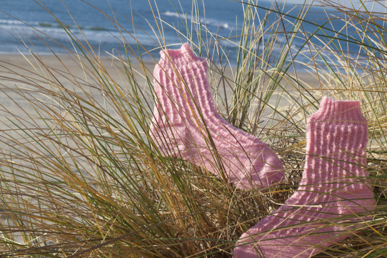 BeritSocks am Strand von Texel