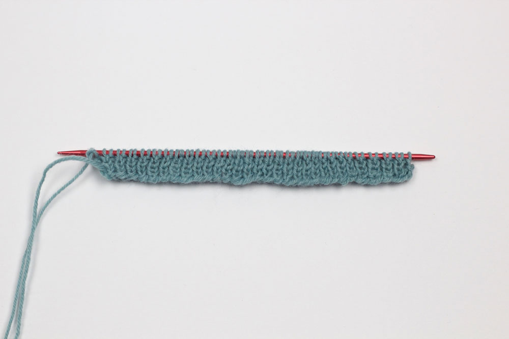 sockshypeSockenstricken-KAL - Vier bis sechs Reihen werden im Bündchenmuster gestrickt.