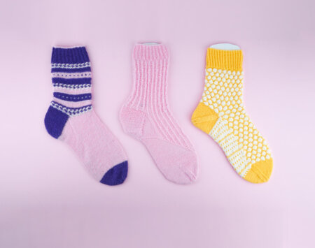 3x Strickanleitungen Socken »ANESA, BERIT, CAJA«