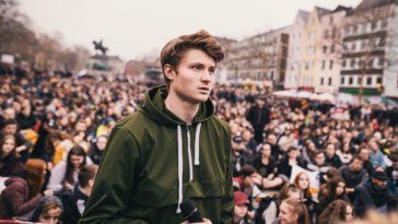 Artikel 13