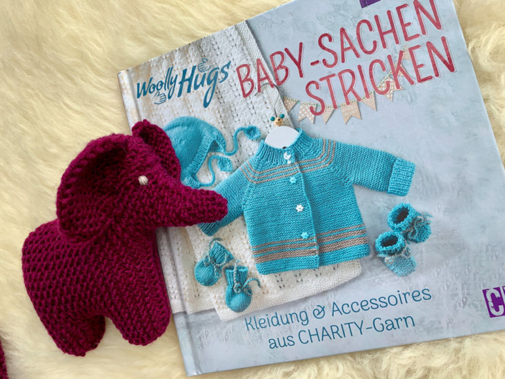Baby-Sachen stricken - Titelbild mit Elefant
