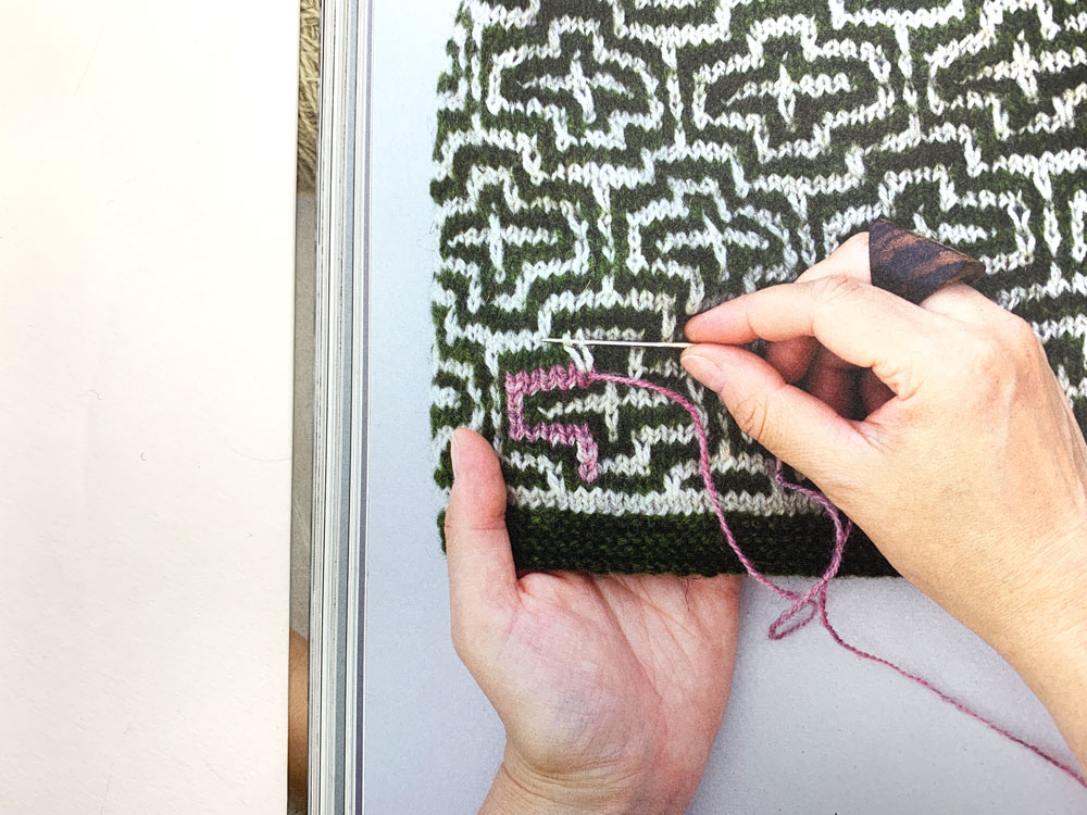 Määh! Finnisches Design gestrickt und bunt bestickt - Sticken