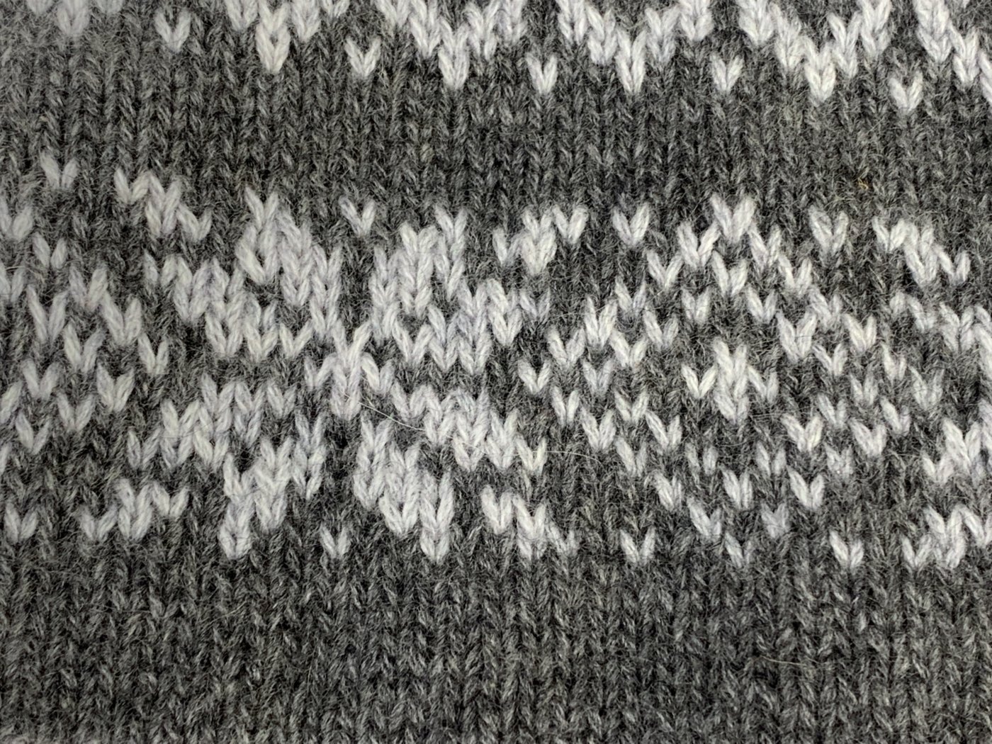 Muster Cowl mit Jacquardmuster