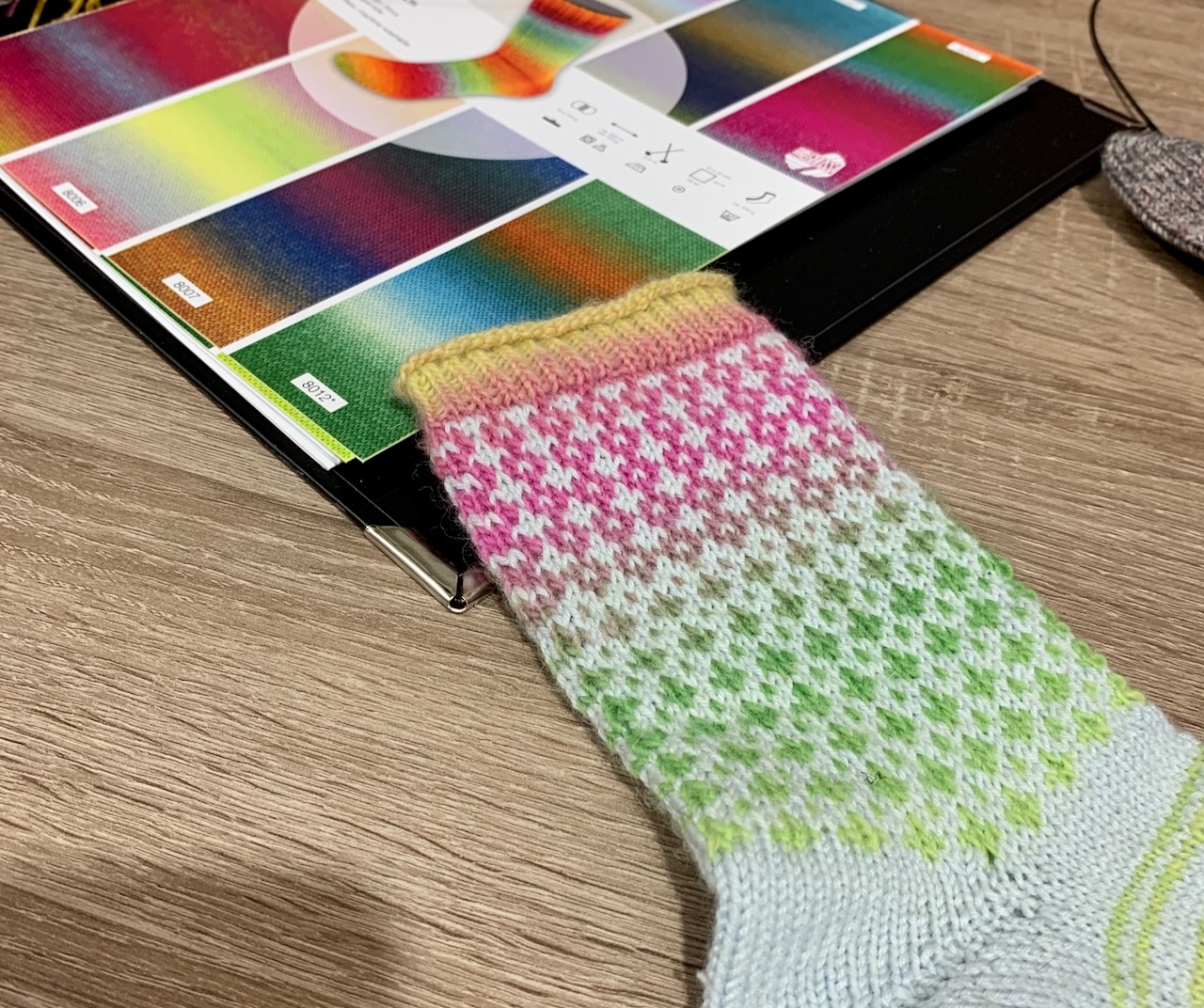 h+h cologne 2023 - neue Sockengarne