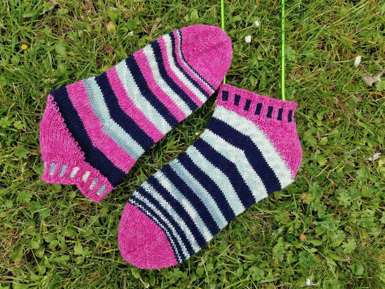 XenieSocks von Iris - Toe Up Sneaker-Socken stricken