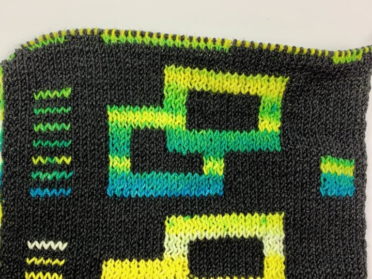Doubleface-Stricken mit Farbwechsel